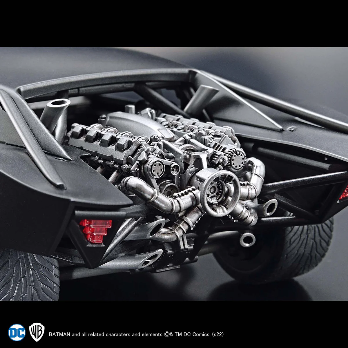 Bandai - 1/35 SCALE Batmobile - 2022's (The Batman Ver.) - Image 8