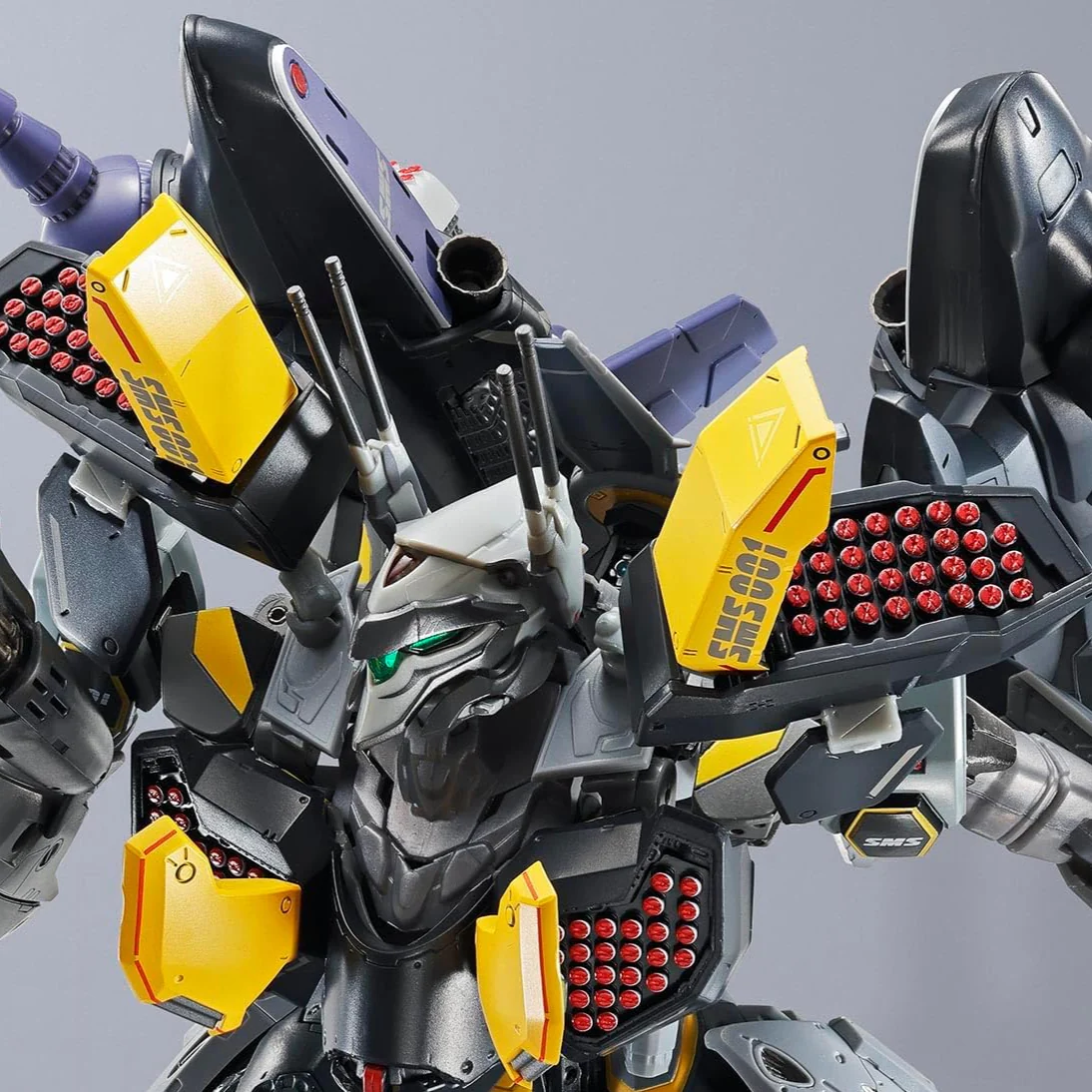 Bandai - DX Chogokin VF-25S Armored Messiah Valkyrie (Ozma Lee machine)