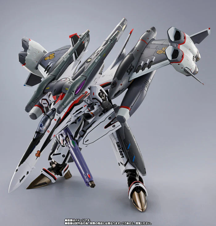 Bandai - Tamashii Nations DX Chogokin VF-25F Tornado Messiah Valkyrie (Alto Saotome Use) Revival Ver. - Image 6