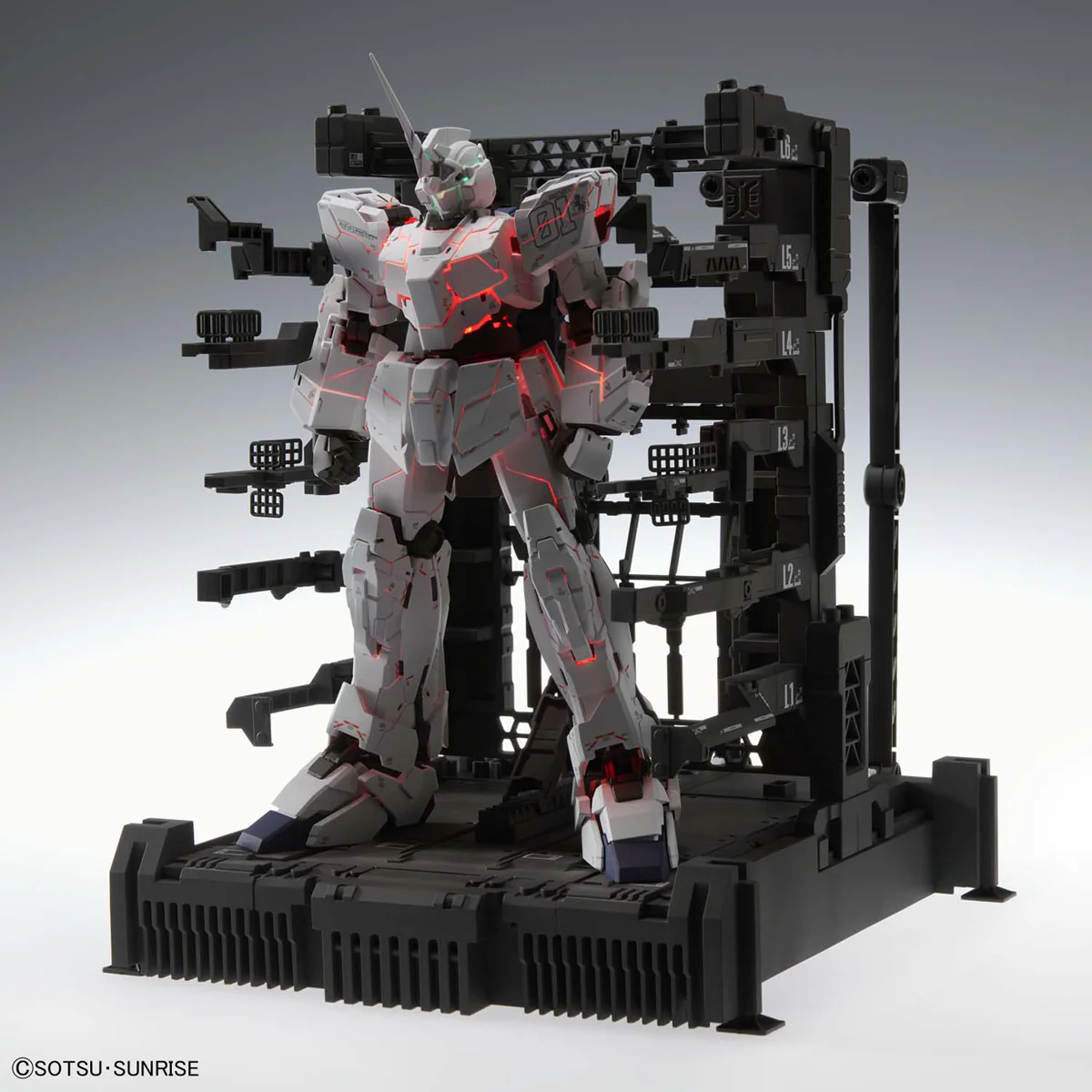 GUNDAM - 1/100 MGEX Unicorn Gundam Ver. Ka - Image 2
