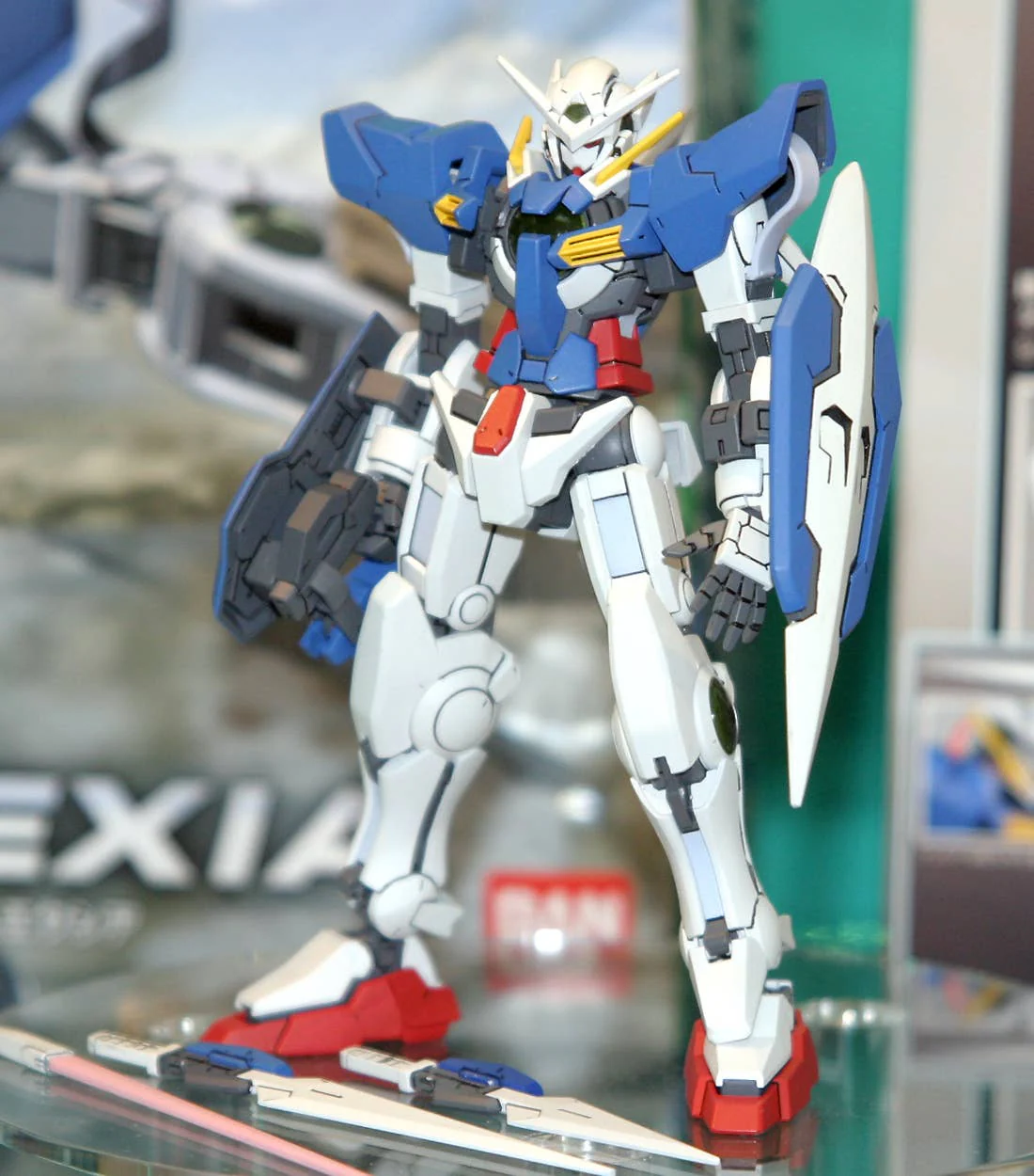 GUNDAM - 1/144 HG Gundam Exia - Image 5