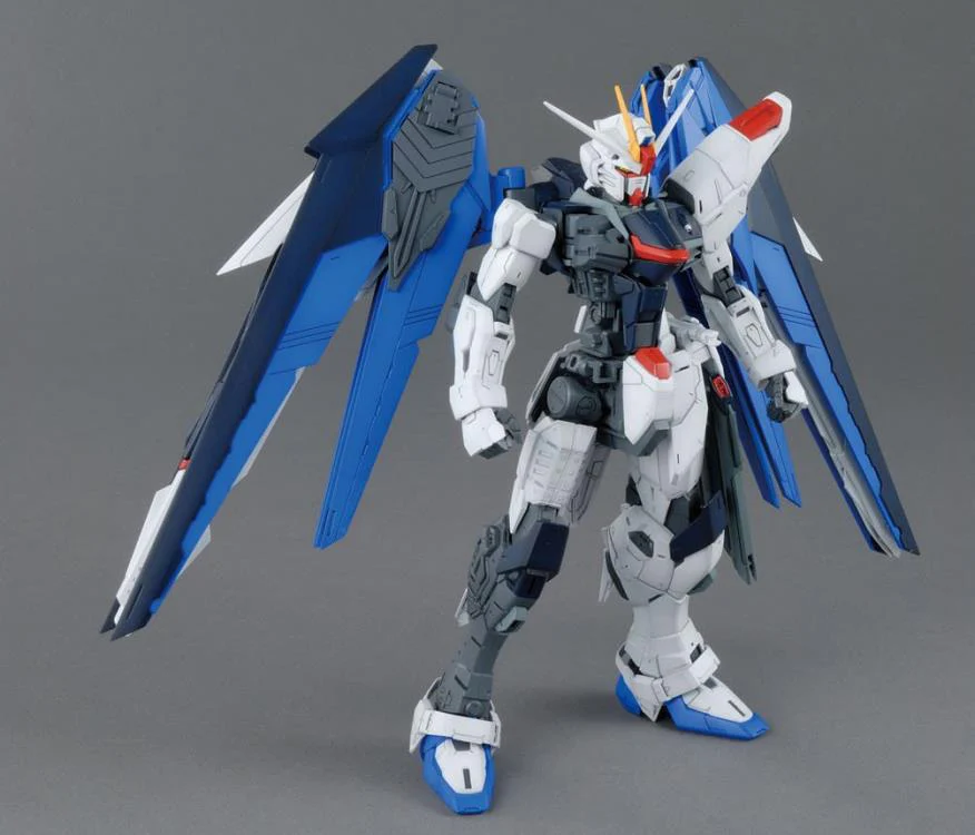 GUNDAM - MG 1/100 Freedom Gundam Ver.2.0 - Image 3