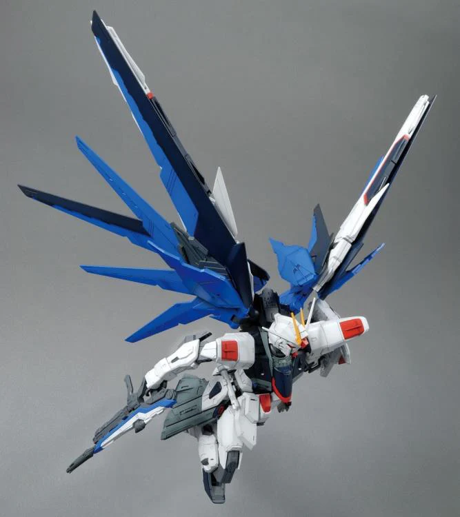 GUNDAM - MG 1/100 Freedom Gundam Ver.2.0 - Image 7