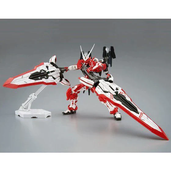 GUNDAM - MG 1/100 Gundam Astray Turn Red - Image 3