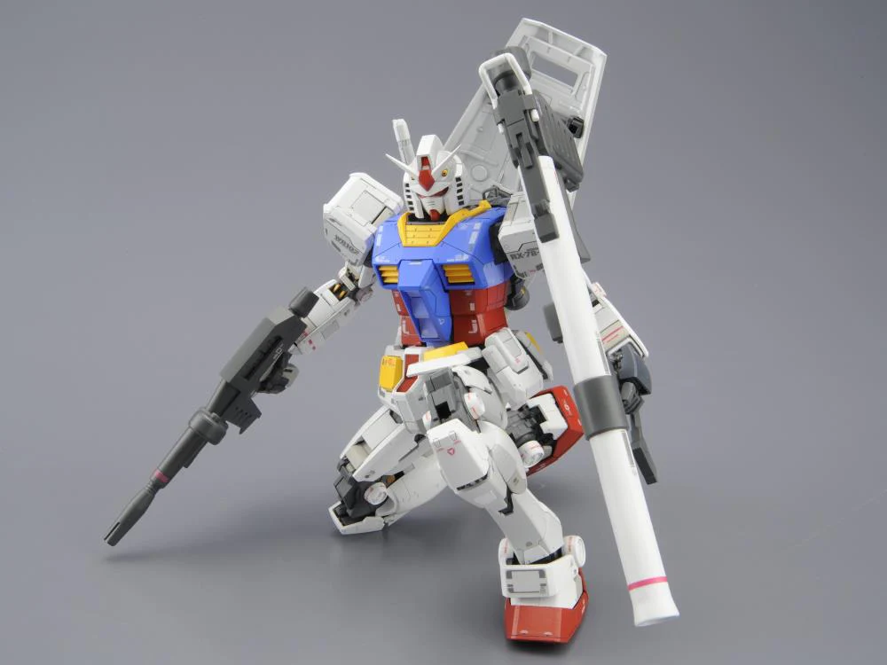 GUNDAM - MG 1/100 RX-78-2 GUNDAM Ver.3.0 - Image 3