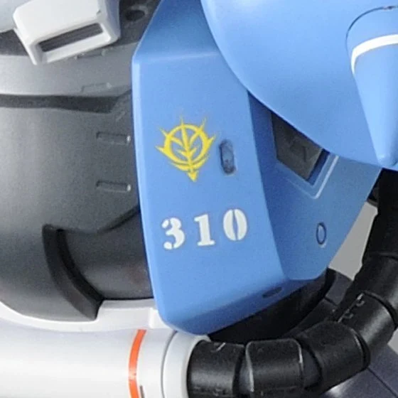 GUNDAM - P-Bandai 1/100 MG High Mobility Zaku II Uma Lightning Custom - Image 3
