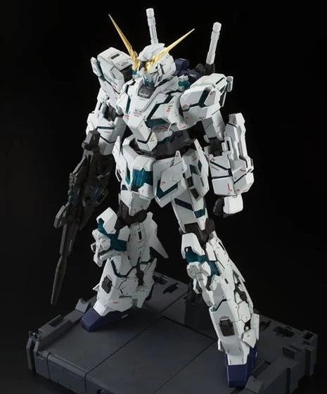 GUNDAM - P-Bandai 1/60 PG Unicorn Gundam (Final Battle Version) - Image 6