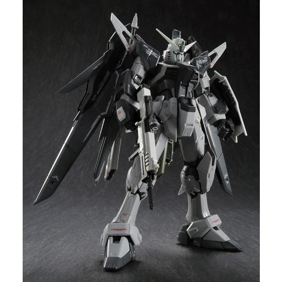 GUNDAM - P-Bandai RG 1/144 Destiny Gundam Deactive Mode - Image 3