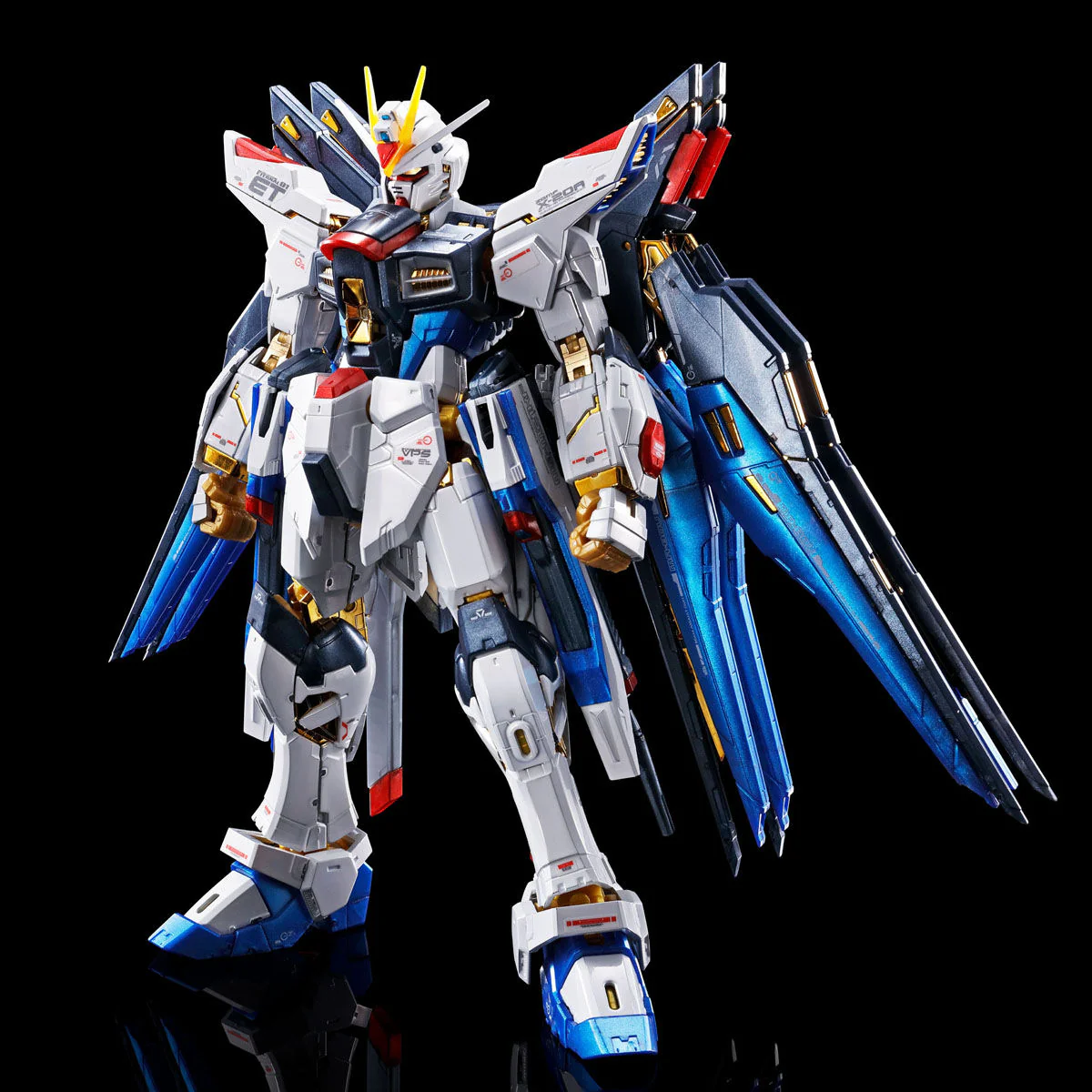 GUNDAM - P-Bandai - RG 1/144 Strike Freedom Gundam [TITANIUM FINISH] - Image 2
