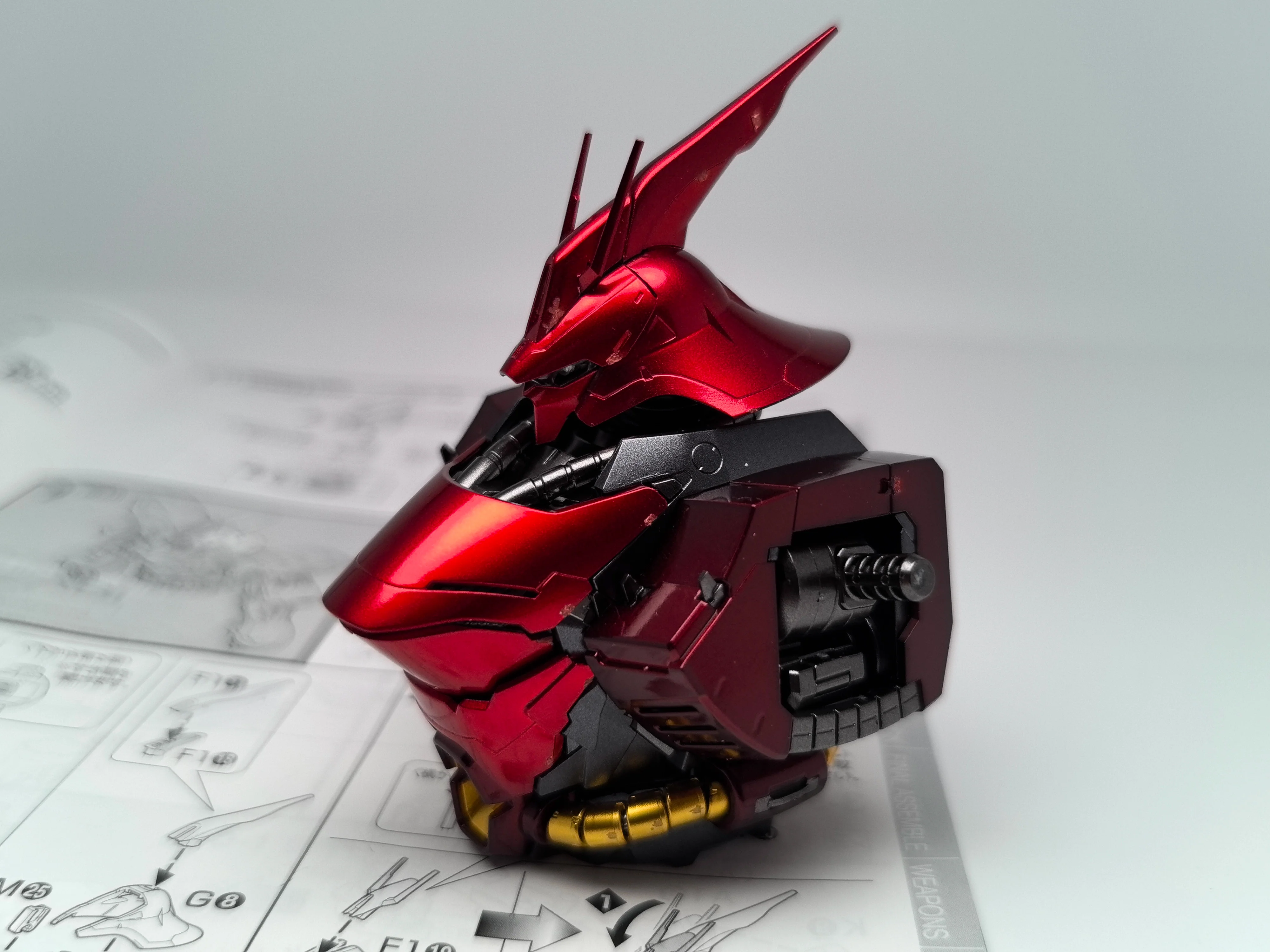 GUNDAM - Qianshou Metallic Coloring MG Sazabi Ver.ka - Image 8
