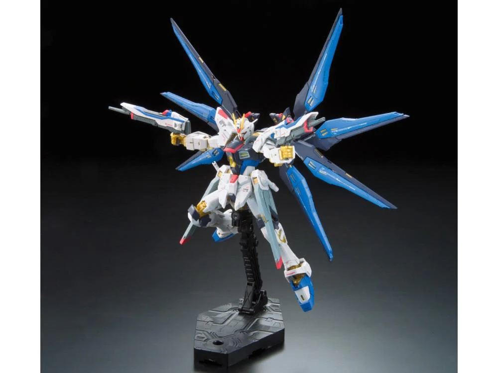 GUNDAM - RG 1/144 Strike Freedom Gundam 14 ZGMF-X20A - Image 3