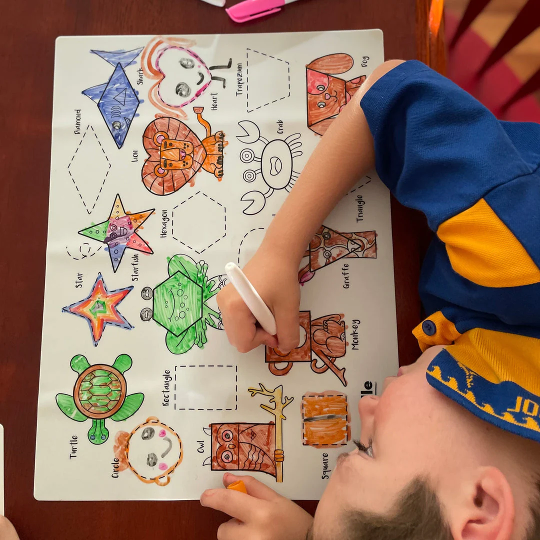 HeyDoodle - ShapeShifters Classic Colouring & Doodle Mat - Image 2