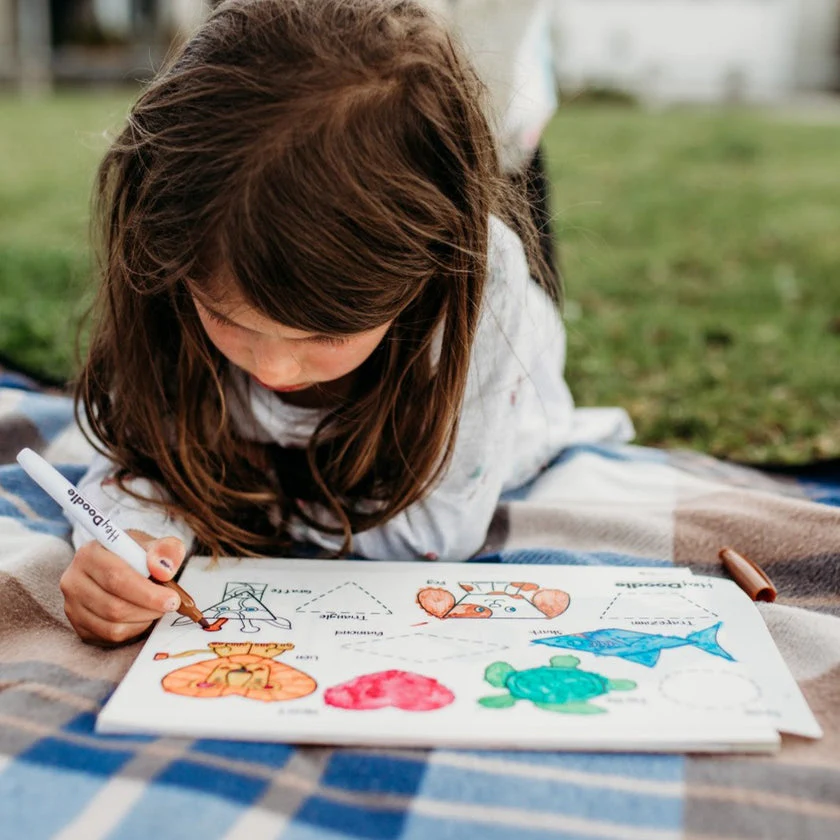 HeyDoodle - ShapeShifters Mini Colouring & Doodle Mat - Image 5