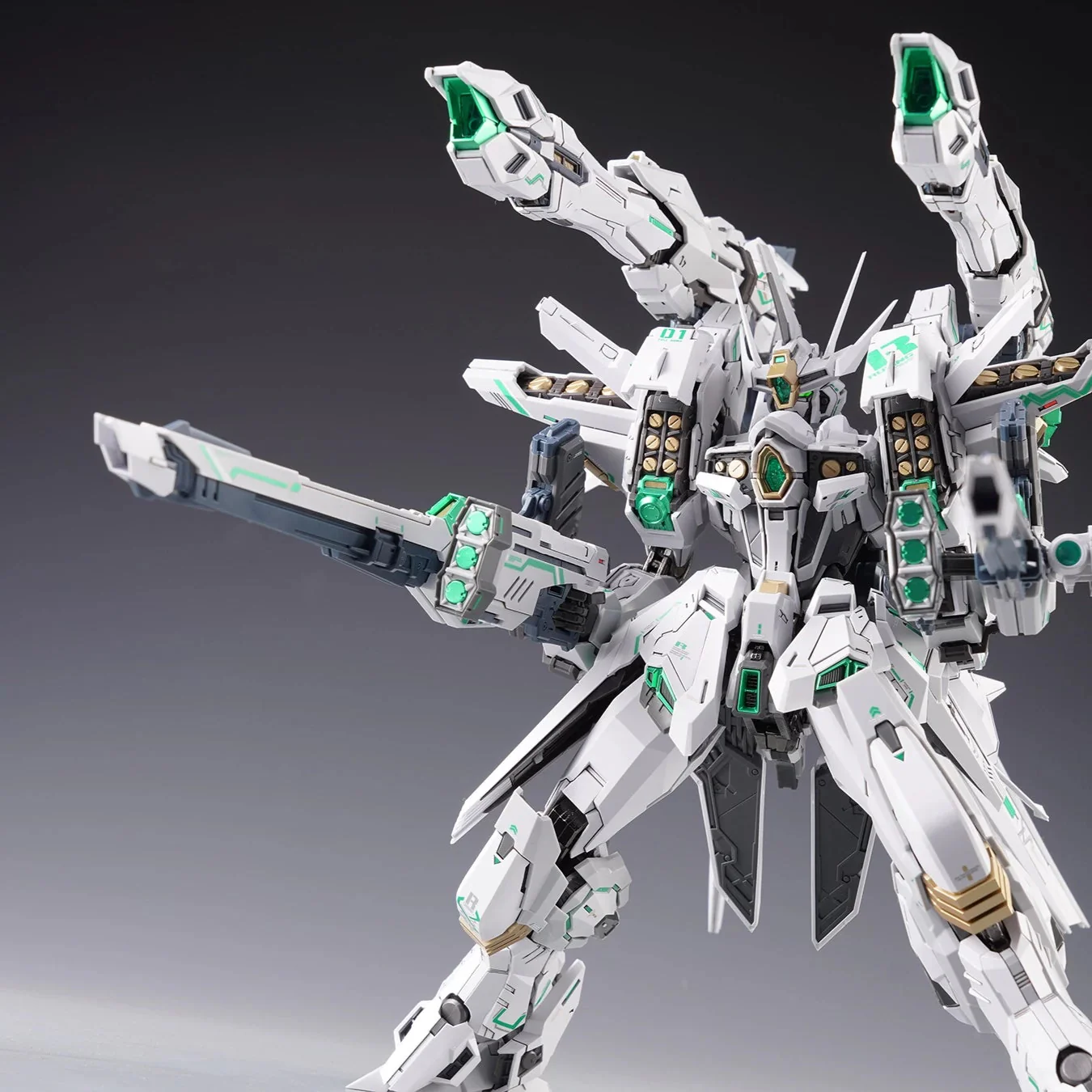 Infinite Dimensions - MG 1/100 ERA+ Ruling White Limited Version Metal Frame Model Kit