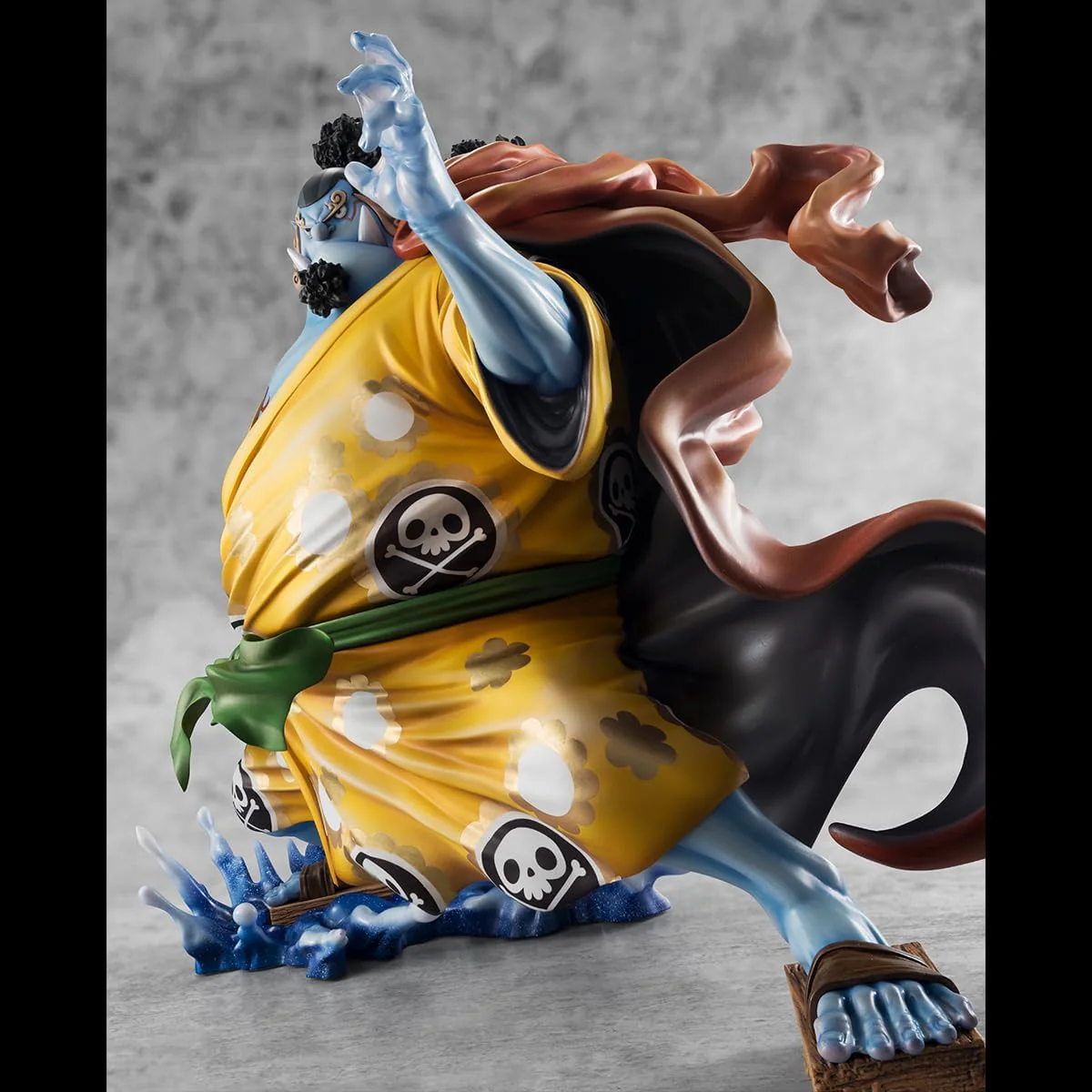 MegaHouse - One Piece Knight of The Sea Jinbe - Image 8