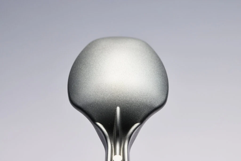 MR HOBBY - GSI Creos Mr. Color Ultra Metallic Color II Ultra Silver 10ml UM01 - Image 2