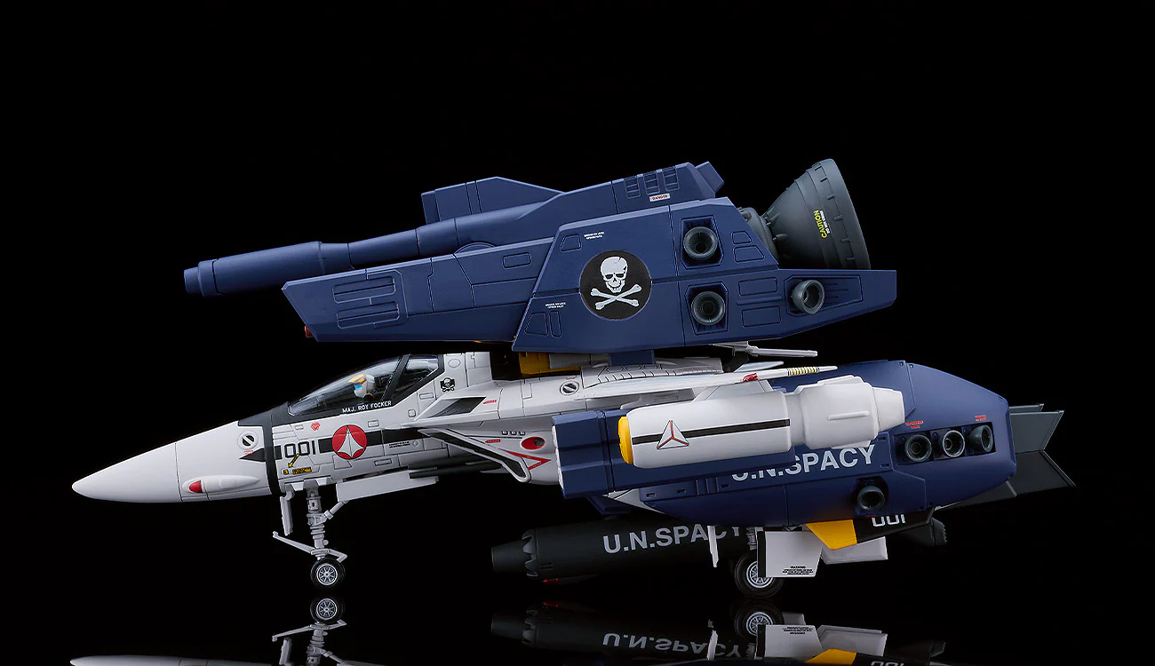 PLAMAX - 1/72 PX08 VF-1S Strike Fighter Valkyrie Skull Leader (Macross: Do You Remember Love?) - Image 6