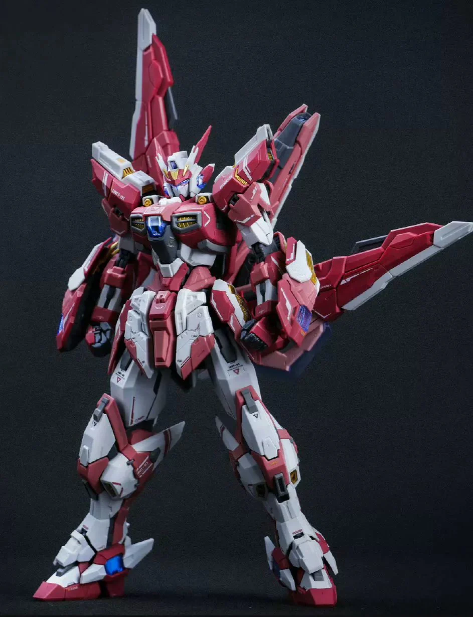 Qianqu Shang - 1/100 Alkaid Pink II Model Kit