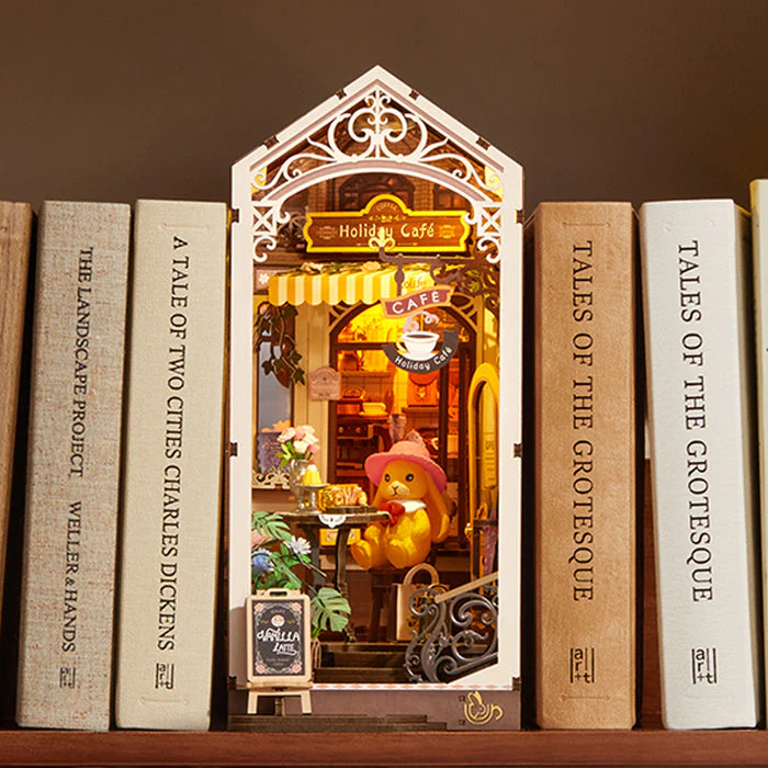 Rolife Holiday Cafe DIY Book Nook Shelf Insert TGB15 - Image 3