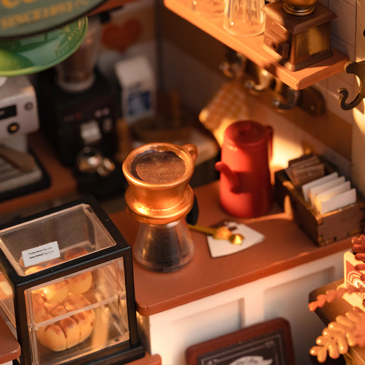 Rolife Flavory Café Miniature House kit DG162 - Image 5