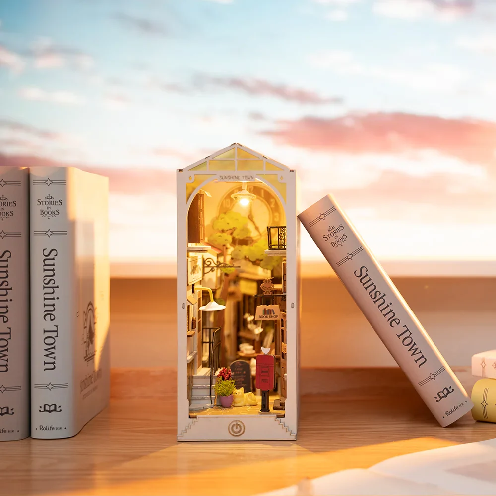Rolife Sunshine Town Book Nook Shelf Insert TGB02 - Image 3
