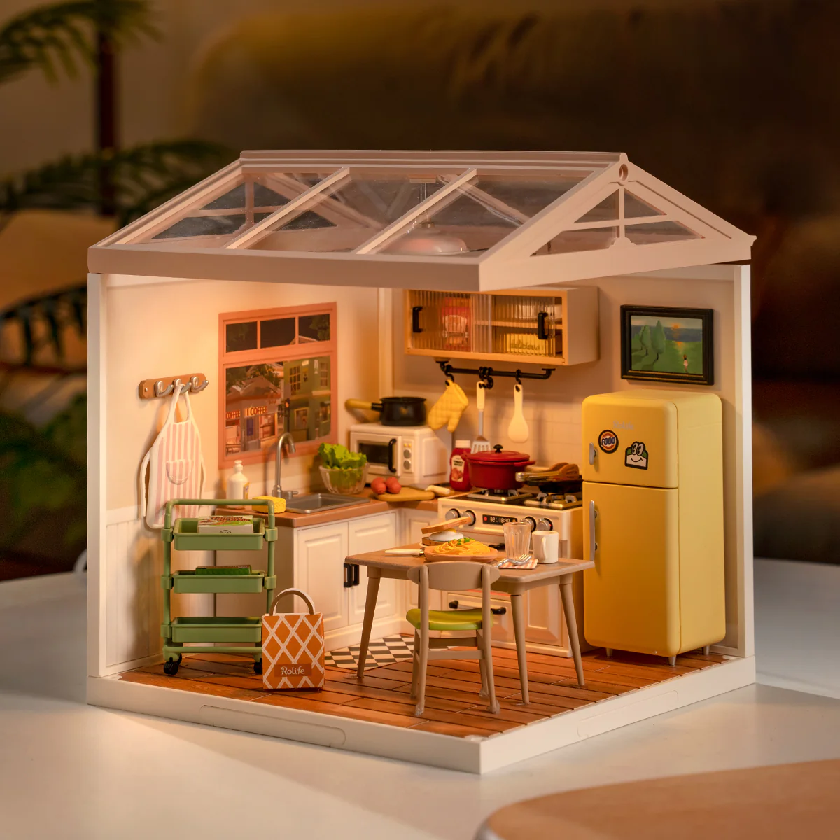 Rolife Super Creator Happy Meals Kitchen DIY Plastic Miniature House DW008 [PRE-ORDER] - Image 2