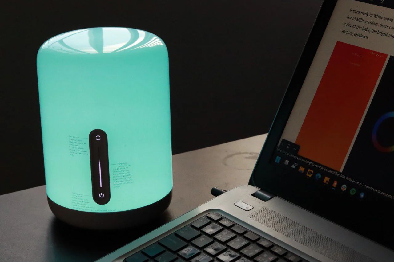 Xiaomi Mi Bedside Lamp Colourful Smart Light - Image 7